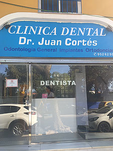 Dentista en Málaga Clínica dental Dr. Cortés