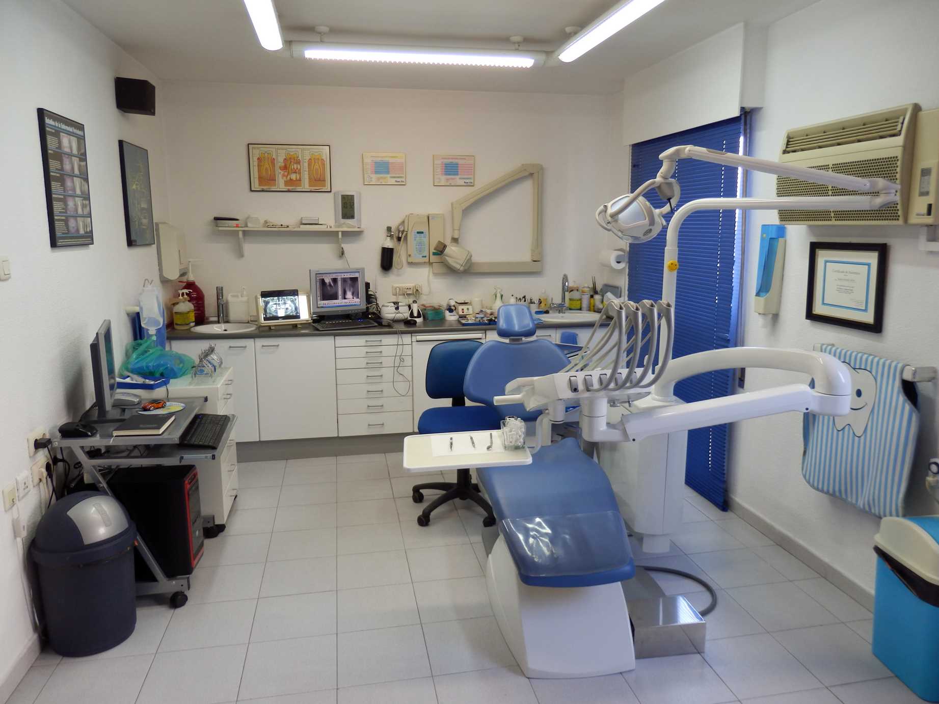 clinica dental en malaga rafael bermudo