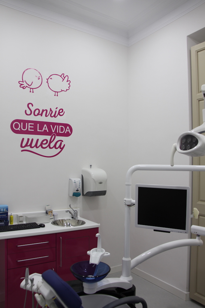 Clínica Dental en Málaga Dr. García Molina Zona Larios