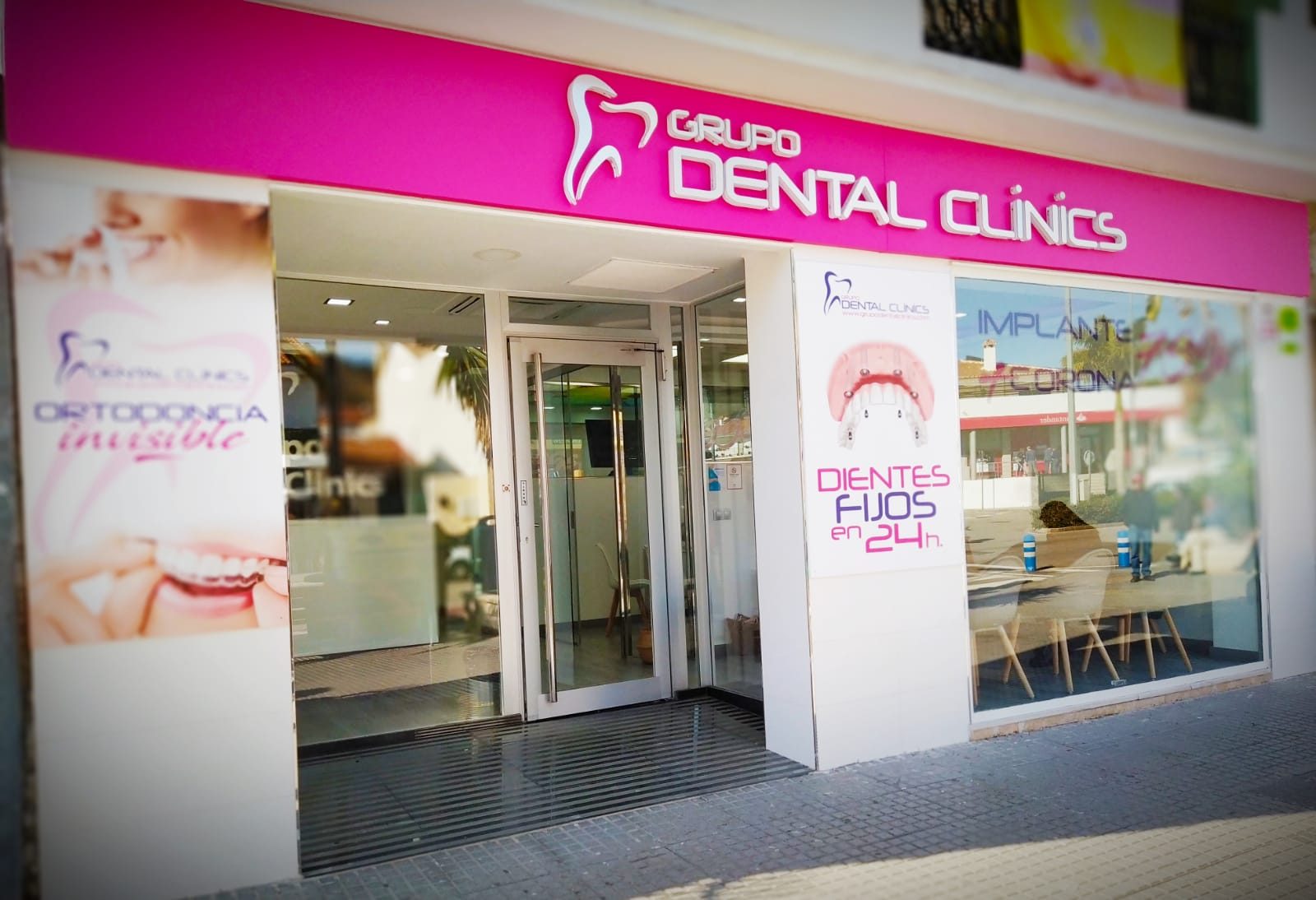 Clínica dental en Málaga Grupo Dental Clinics Puerto de la Torre