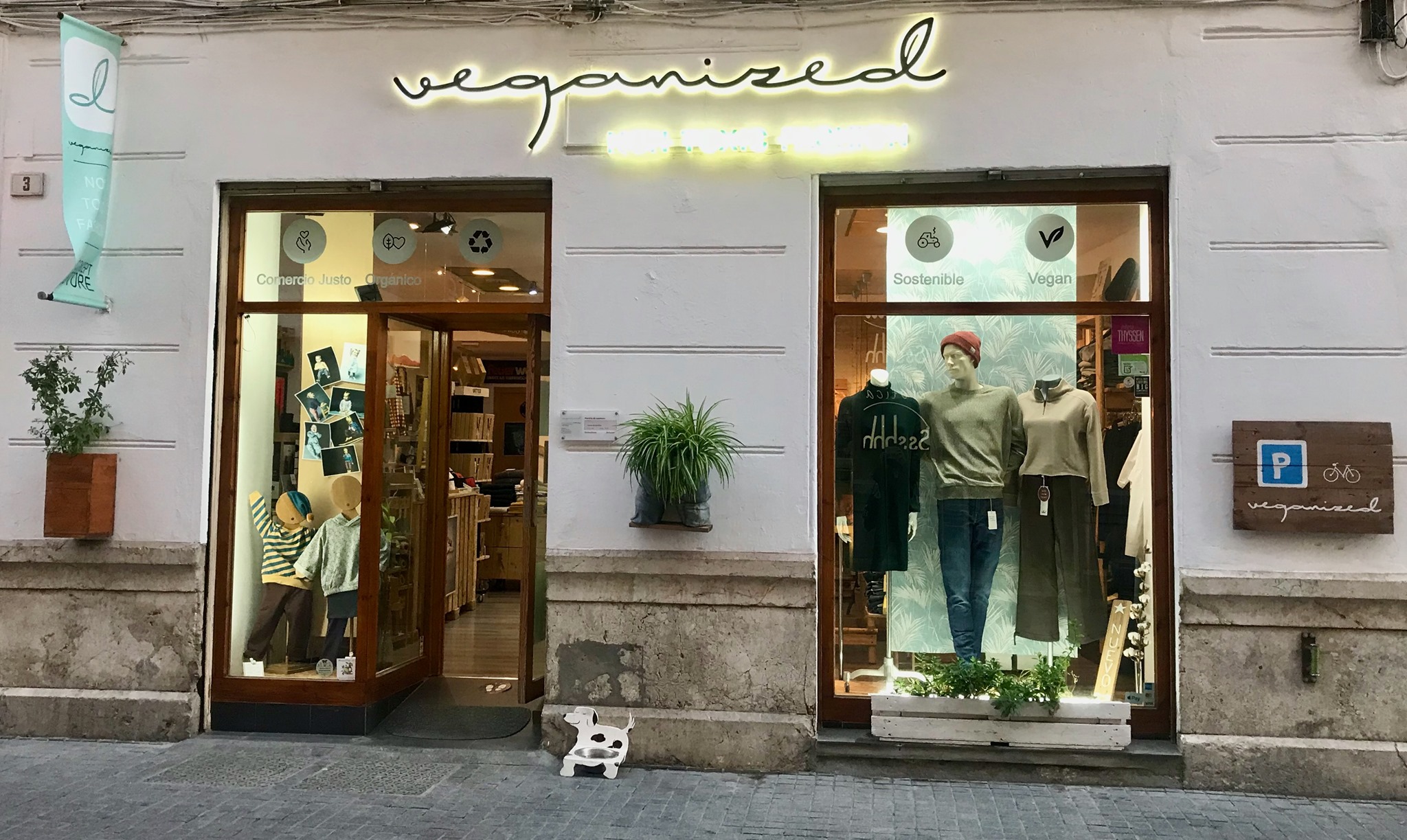 Veganized Non Toxic Fashion. Boutique en Málaga.